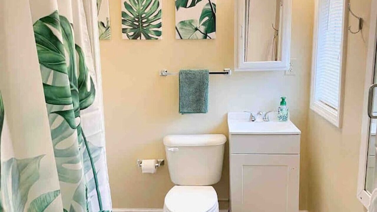 Photo of Bathroom in Englewood