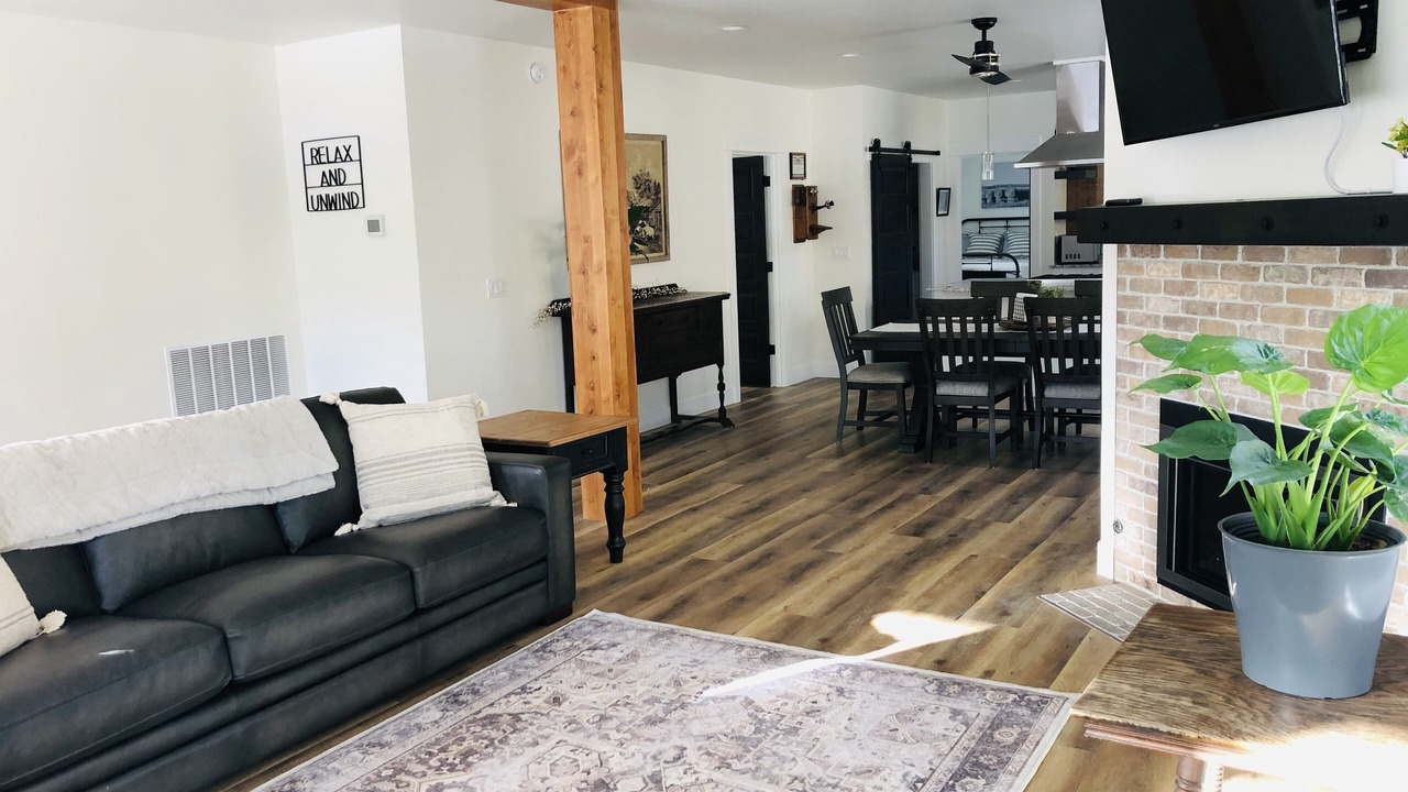 Photo of Livingroom in Bozeman