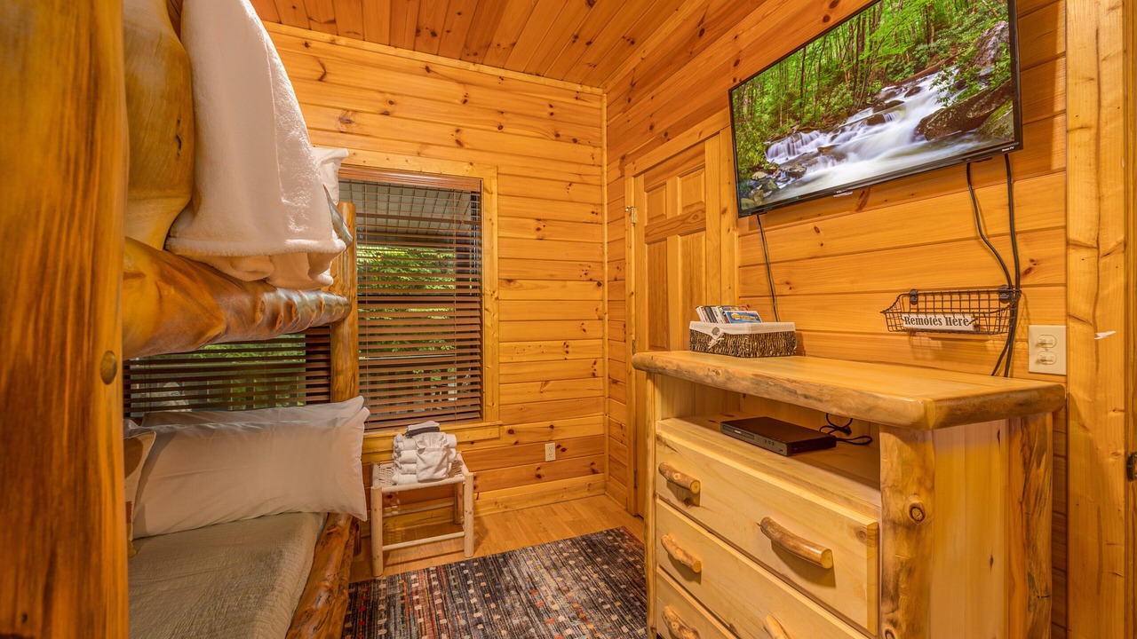 Photo of Bedroom in Smoky Mountains