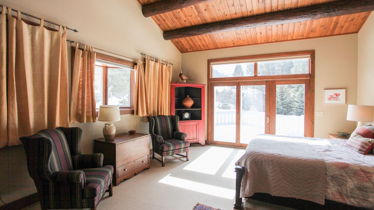 Photo of Bedroom in Livingston