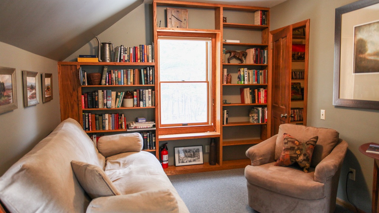 Photo of Livingroom in Livingston
