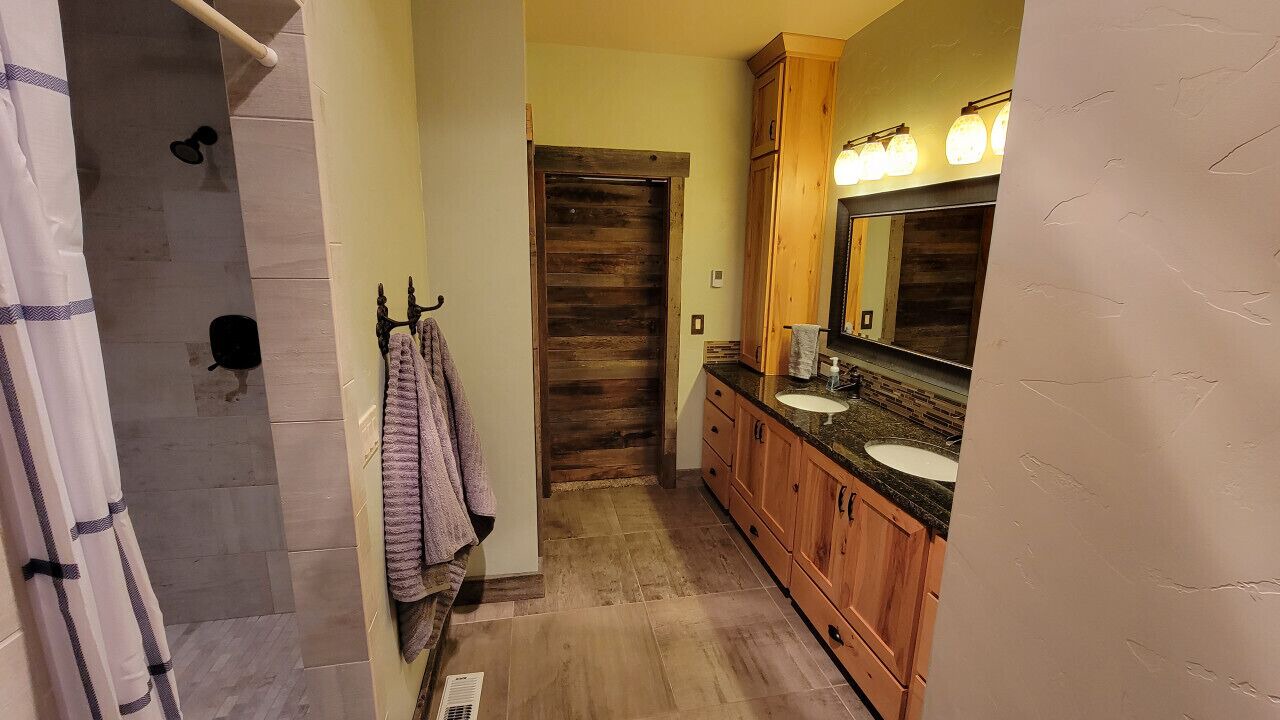 Photo of Bathroom in Donnelly