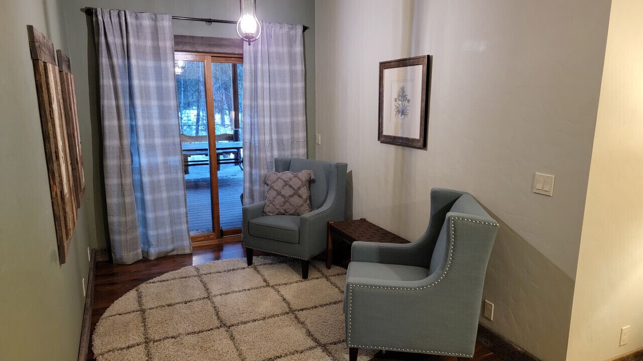 Photo of Livingroom in Donnelly