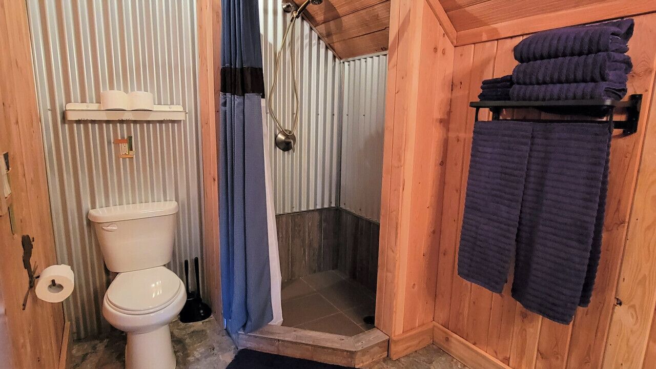 Photo of Bathroom in Donnelly