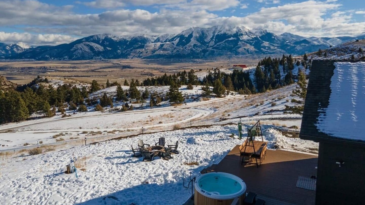 Photo of Outdoor in Emigrant