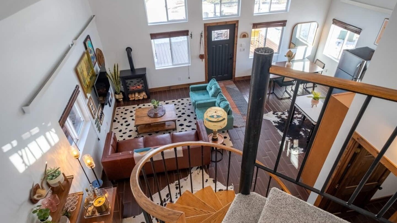 Photo of Livingroom in Emigrant