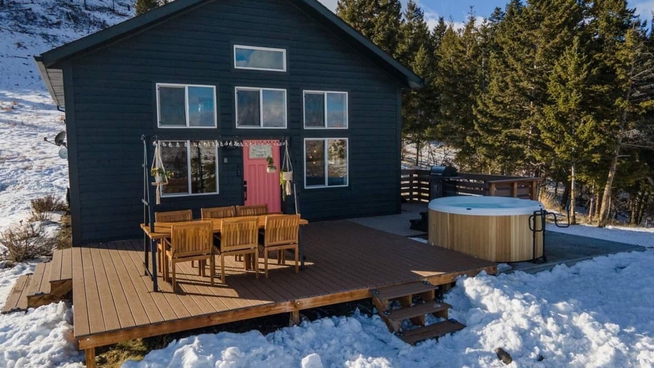 Photo of Outdoor in Emigrant