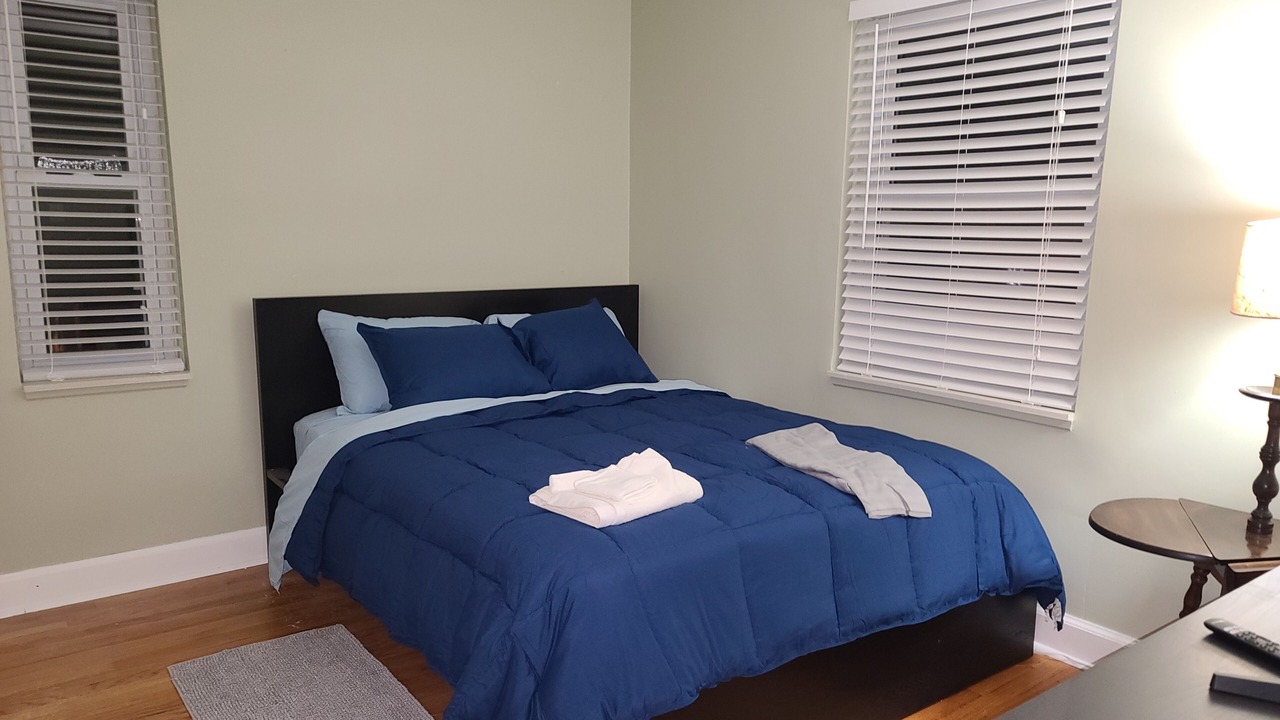 Photo of Bedroom in Detroit