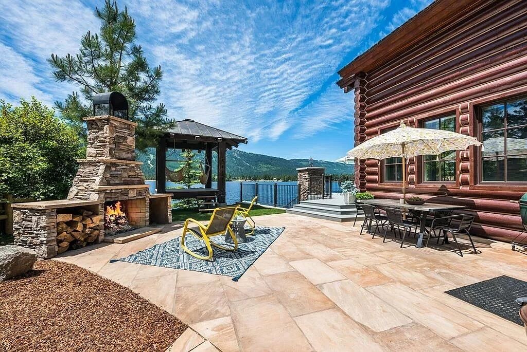Photo of Outdoor in Donnelly