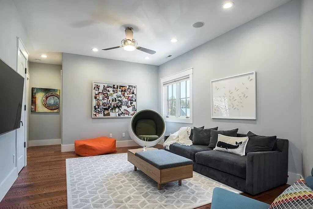 Photo of Livingroom in Donnelly