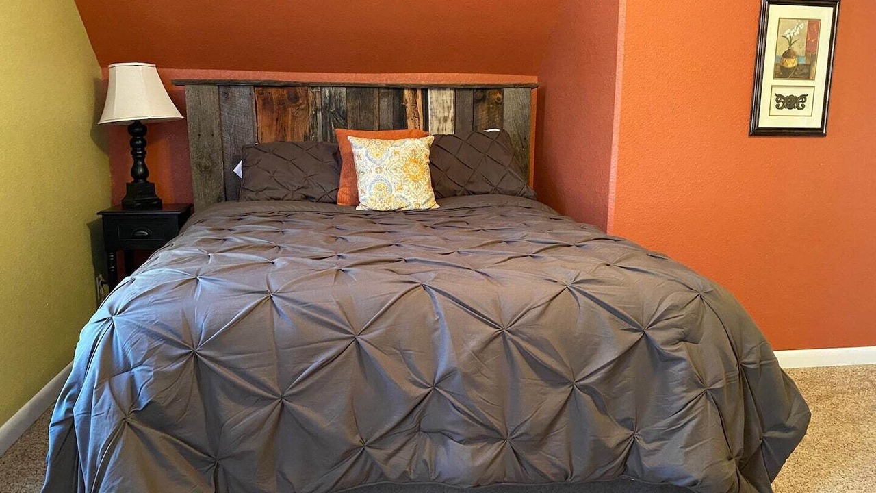 Photo of Bedroom in Deadwood