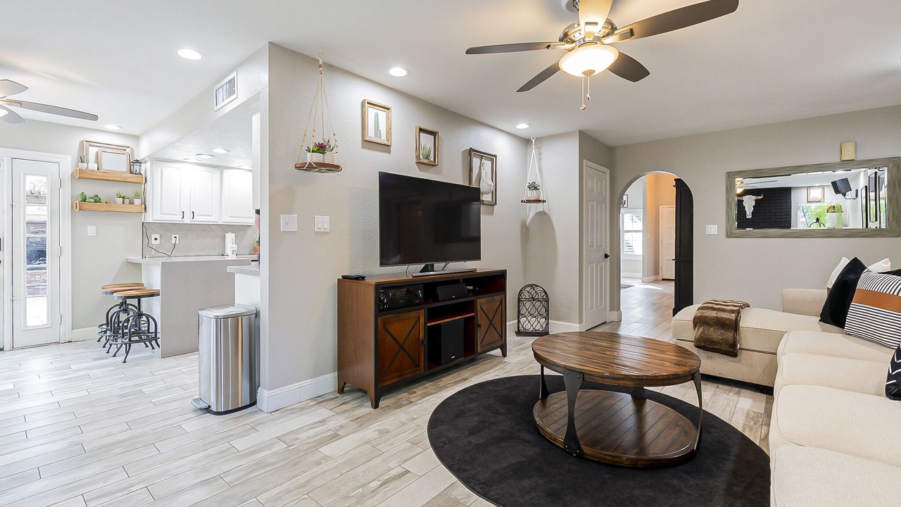 Photo of Livingroom in Dobson Ranch