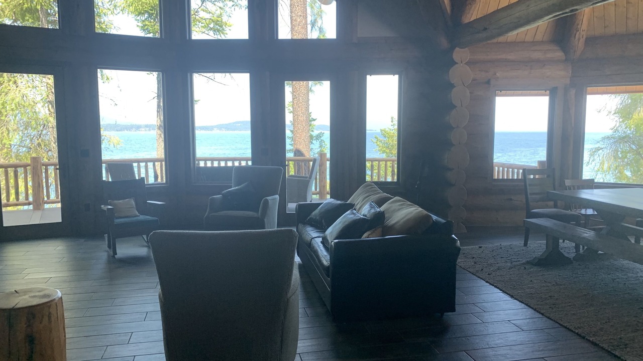 Photo of Livingroom in Polson