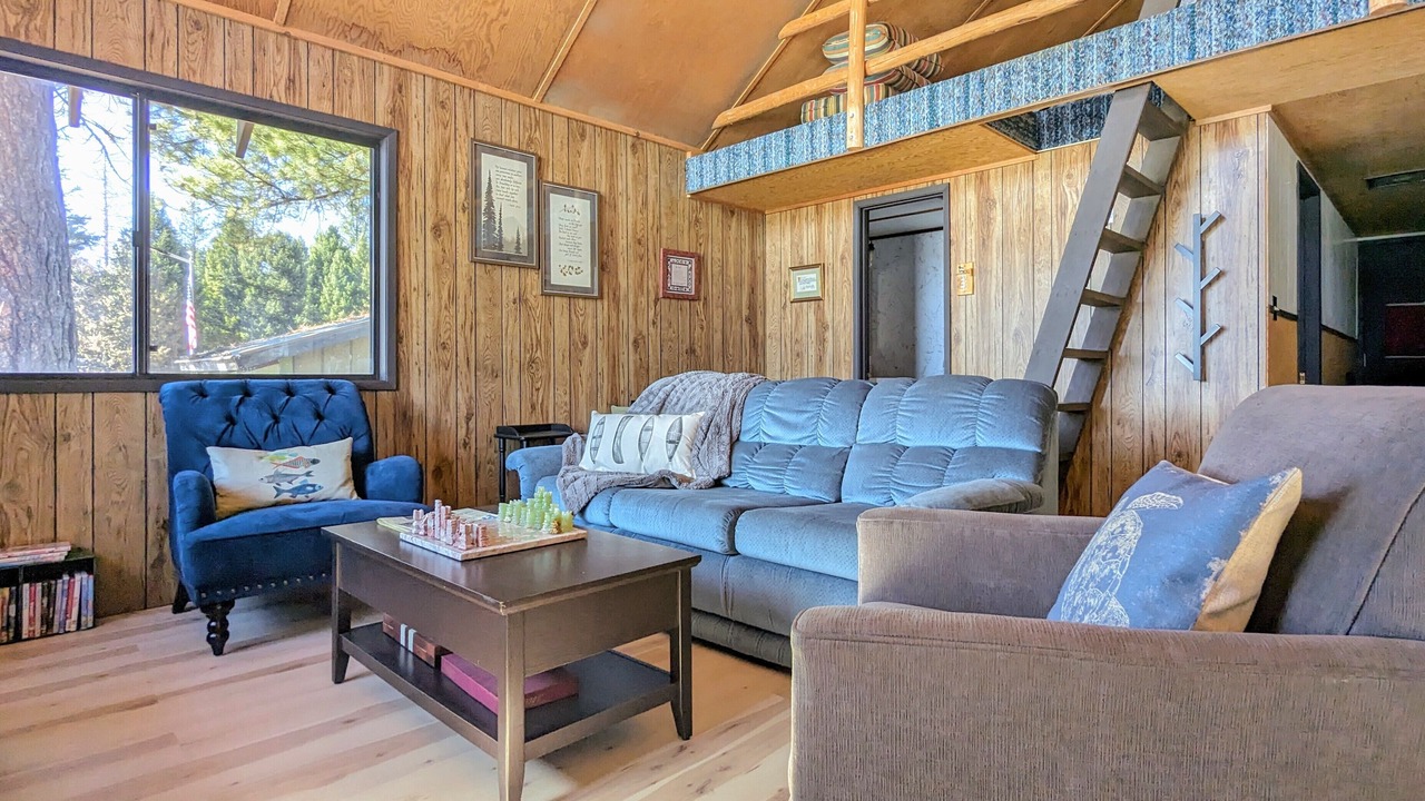 Photo of Livingroom in Seeley Lake
