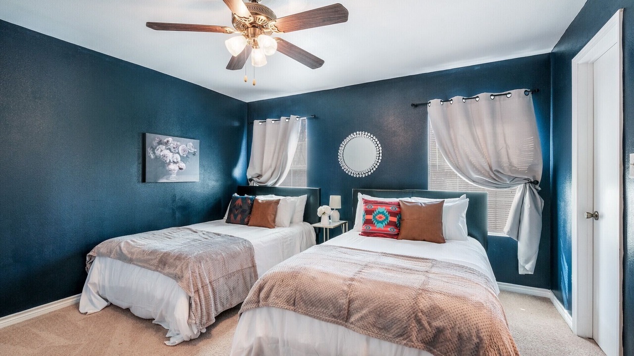 Photo of Bedroom in Medical Center District