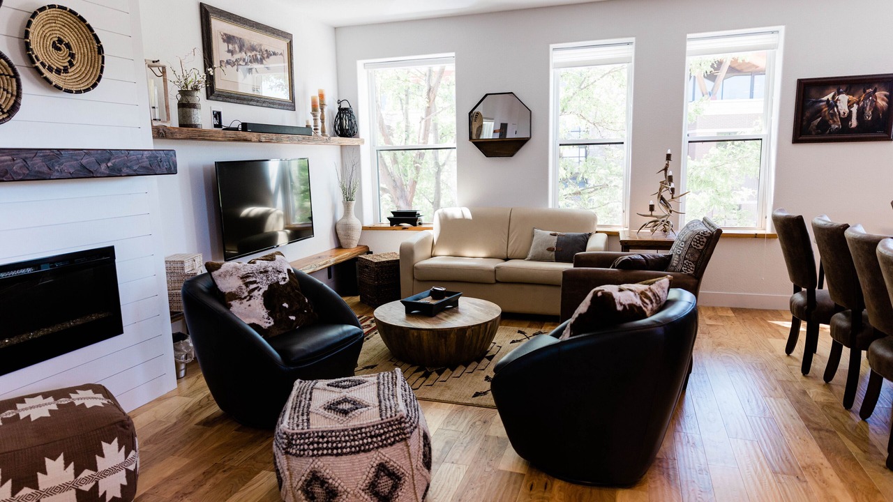 Photo of Livingroom in Sheridan