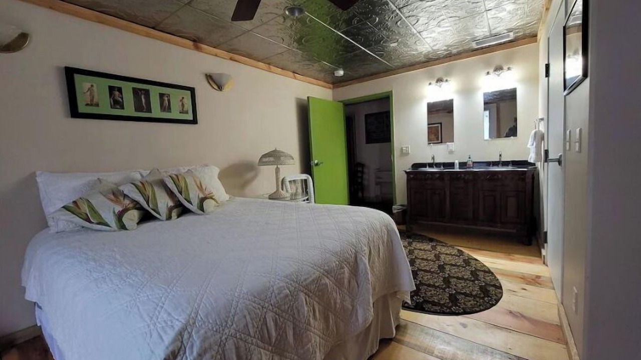 Photo of Bedroom in Deadwood