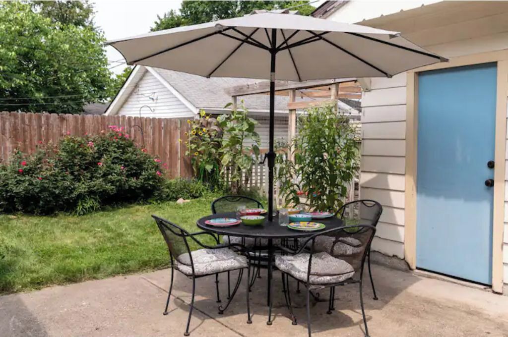 Photo of Outdoor in Meridian-Kessler
