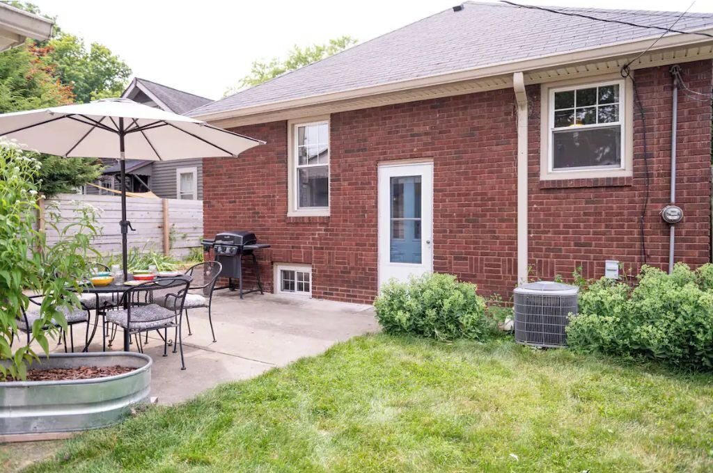 Photo of Outdoor in Meridian-Kessler