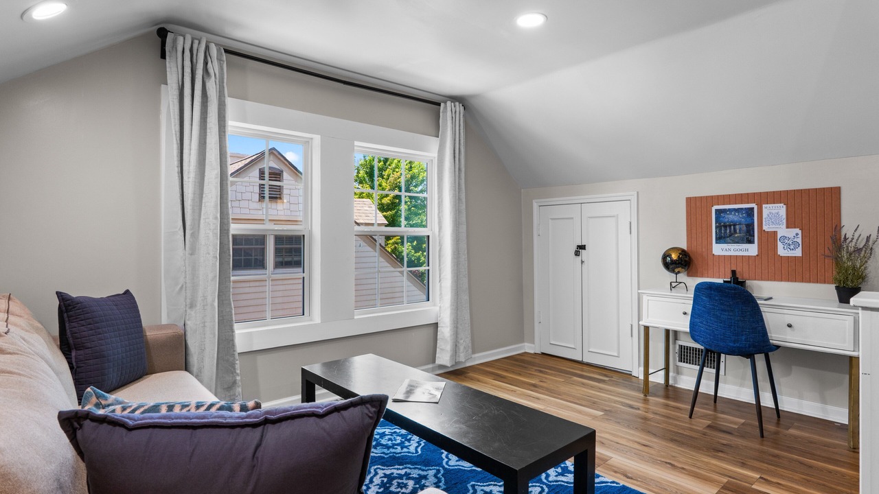 Photo of Livingroom in Tulsa