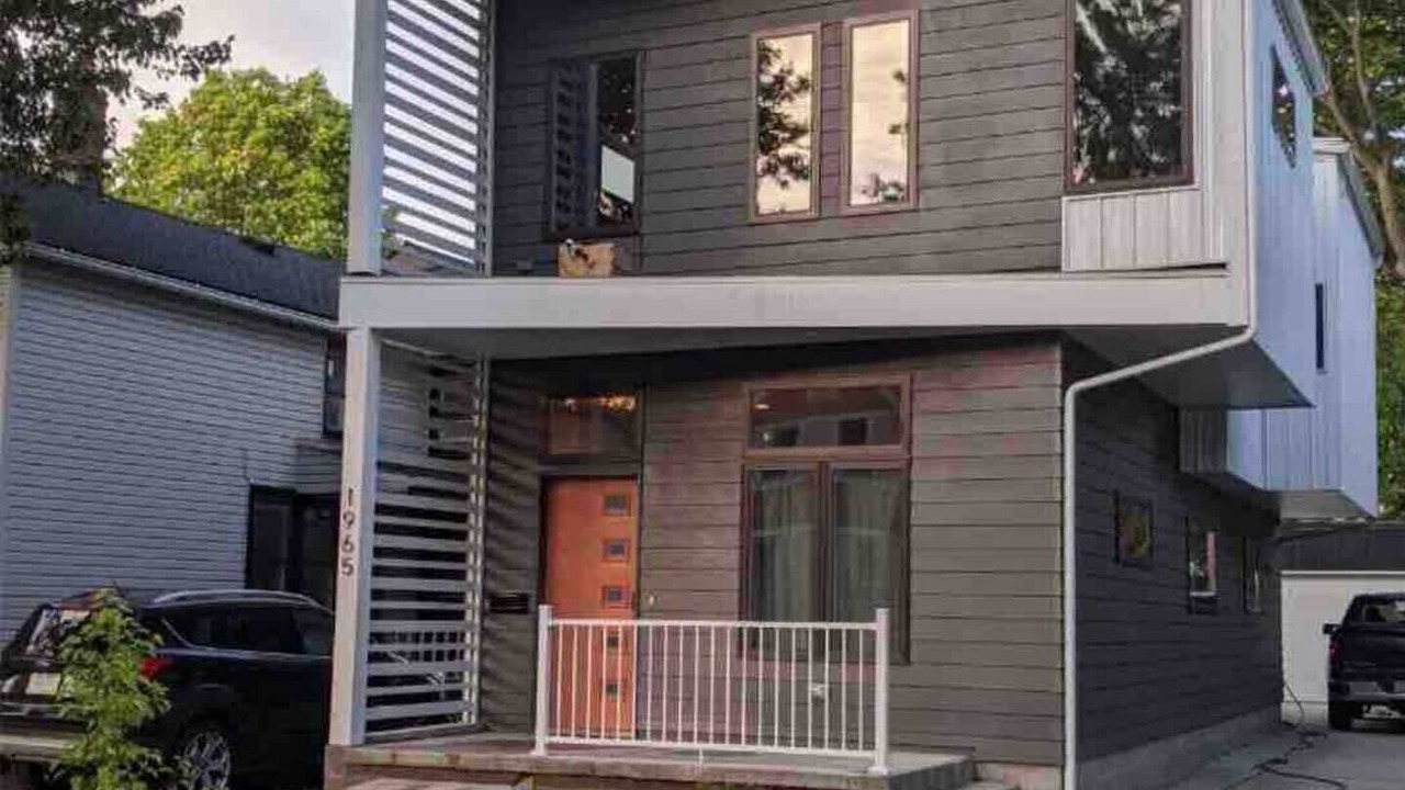 Photo of Outdoor in Detroit - Shoreway