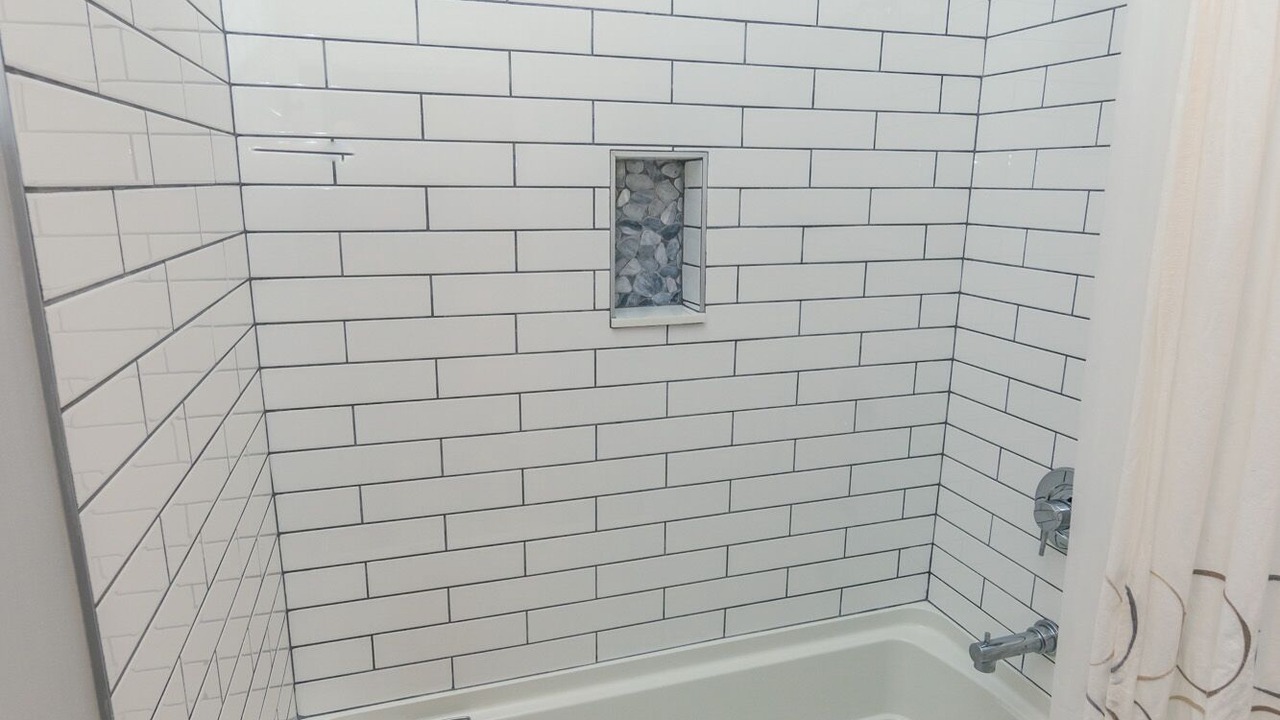 Photo of Bathroom in Detroit - Shoreway