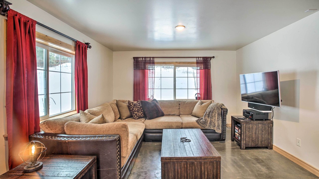 Photo of Livingroom in Kettle Falls