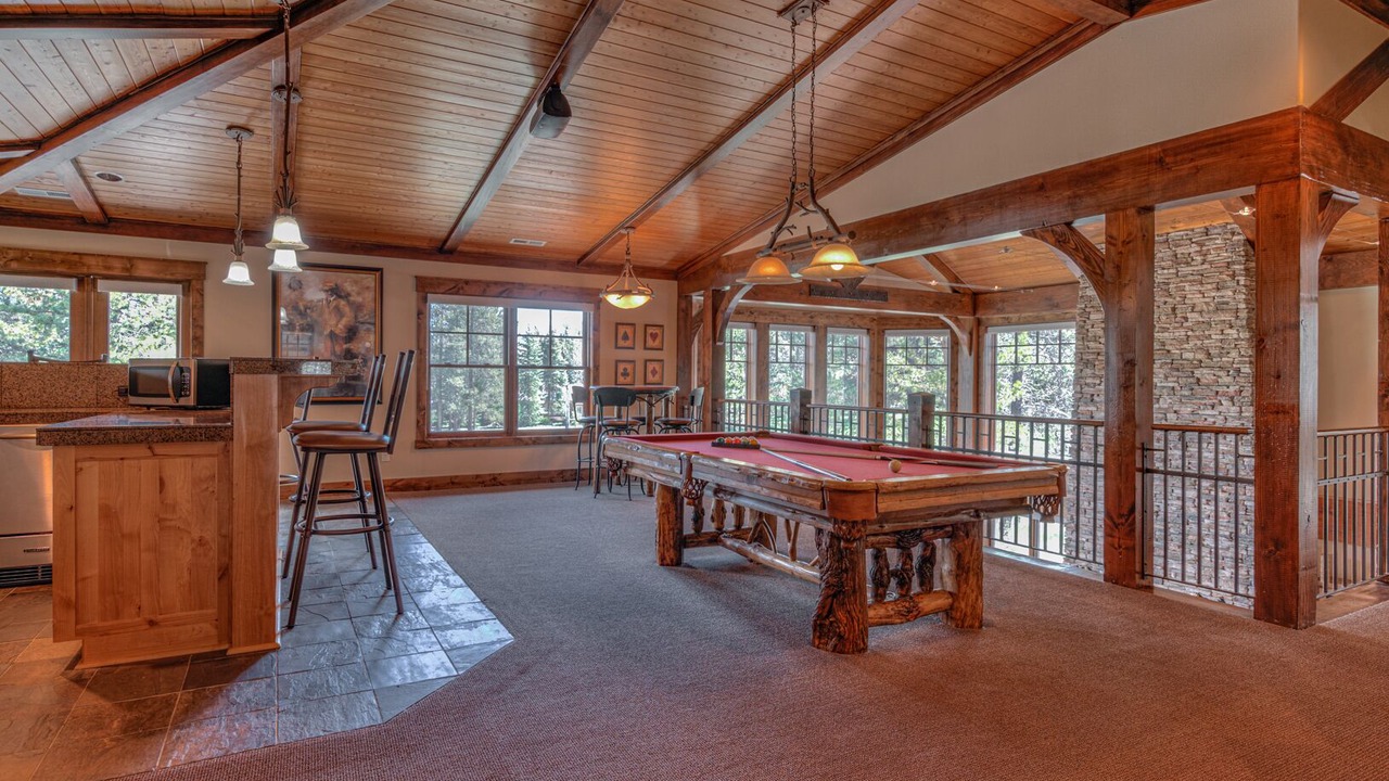 Photo of Bedroom in Sunriver