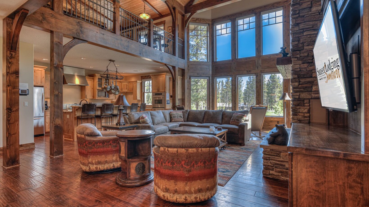 Photo of Livingroom in Sunriver