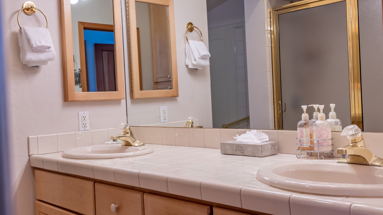 Photo of Bathroom in Warm Springs