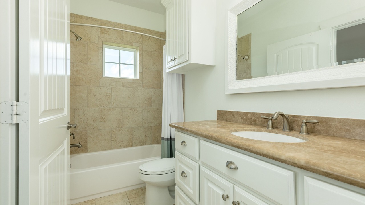 Photo of Bathroom in Beachside Village