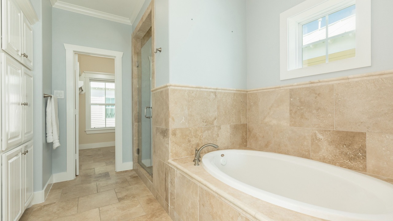 Photo of Bathroom in Beachside Village