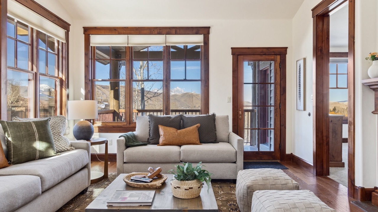 Photo of Livingroom in Jackson