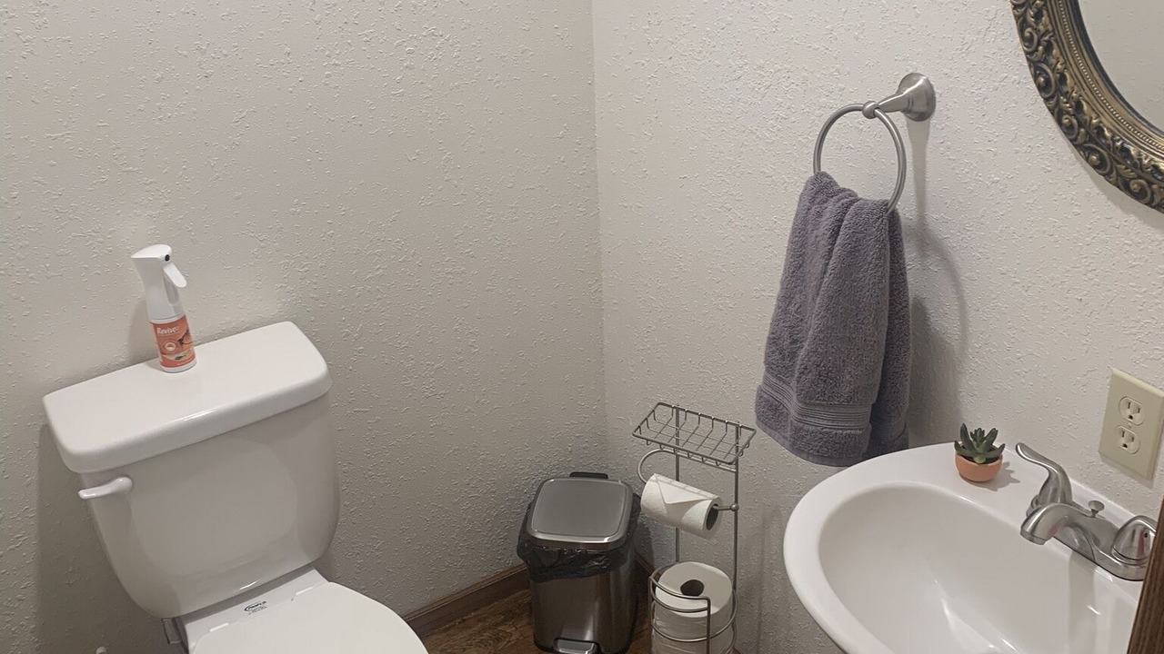 Photo of Bathroom in Thermopolis