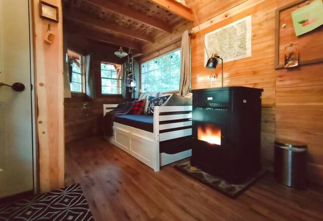 Photo of Bedroom in Sandpoint