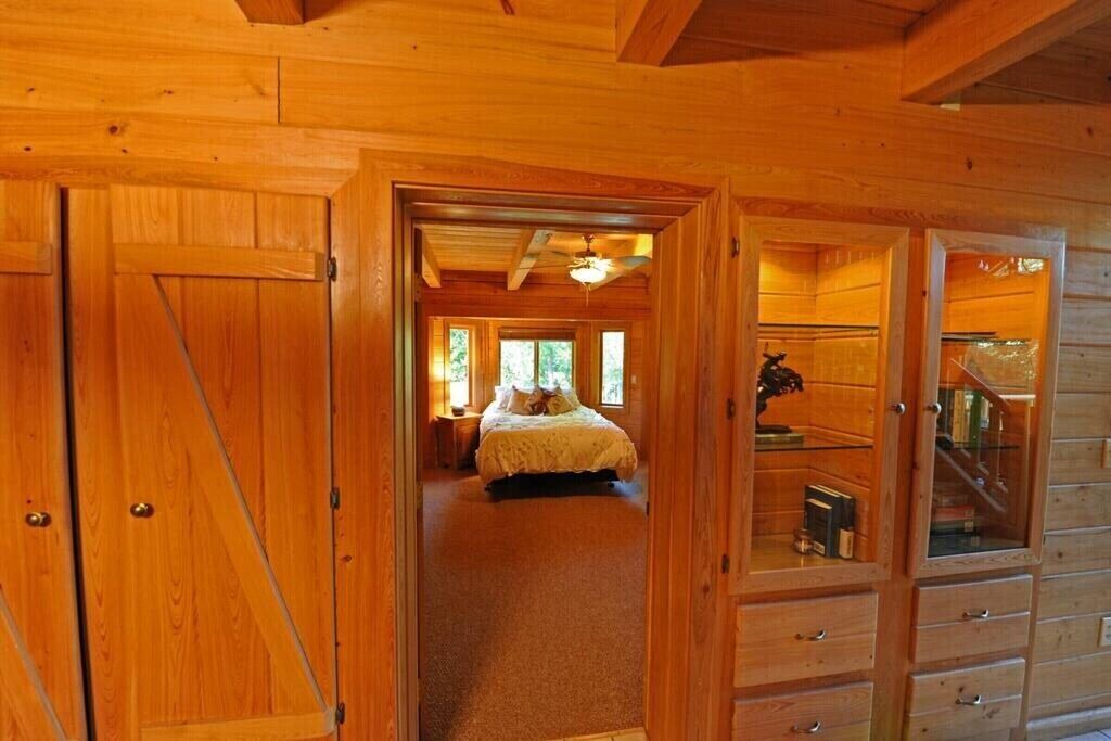 Photo of Bedroom in Bigfork