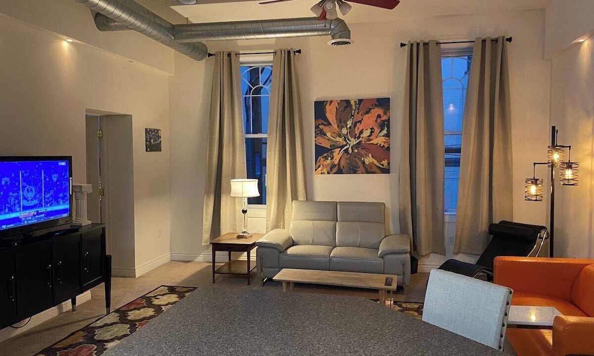 Photo of Livingroom in Kittanning