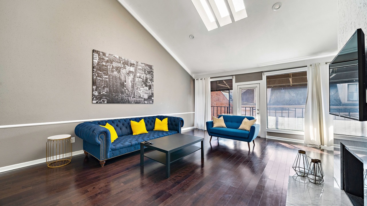 Photo of Bedroom in Greenway Plaza-Upper Kirby