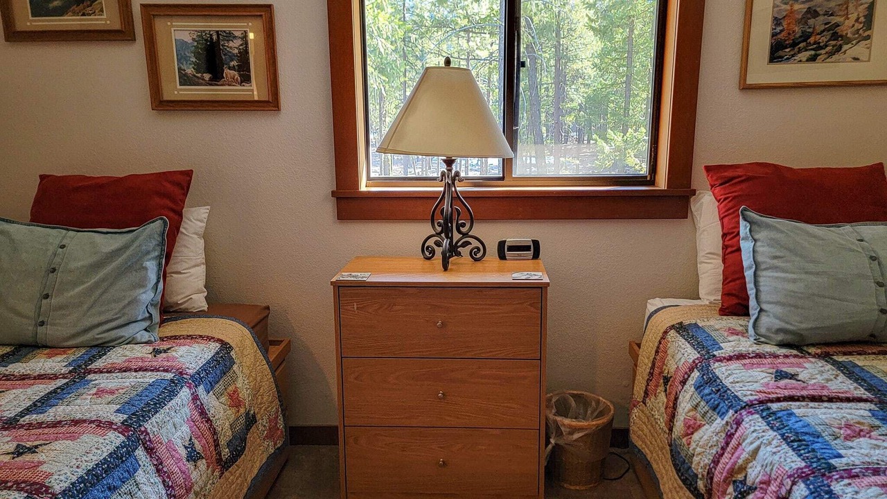 Photo of Bedroom in Mazama