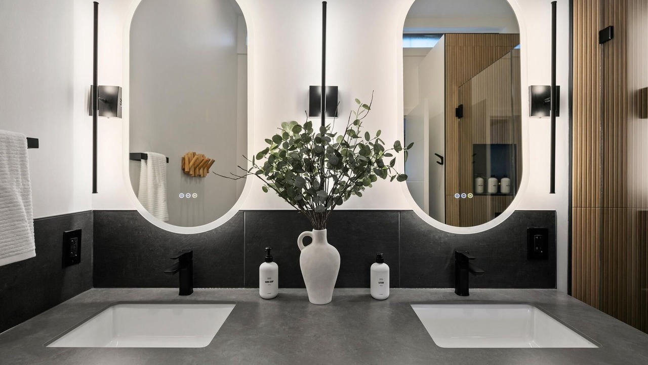 Photo of Bathroom in Middletown