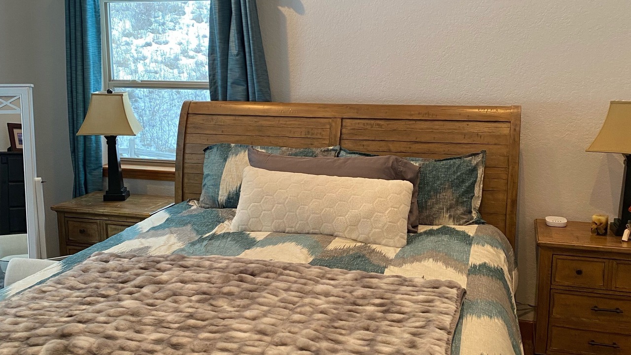 Photo of Bedroom in Angel Point