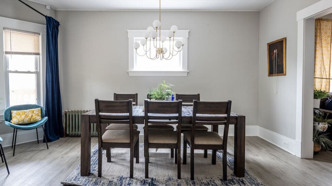 Photo of Bedroom in Detroit - Shoreway