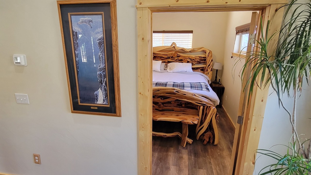 Photo of Bedroom in Riggins