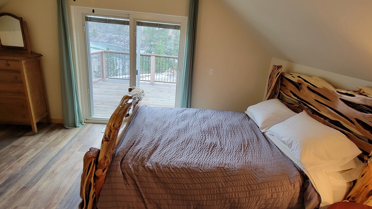 Photo of Bedroom in Riggins