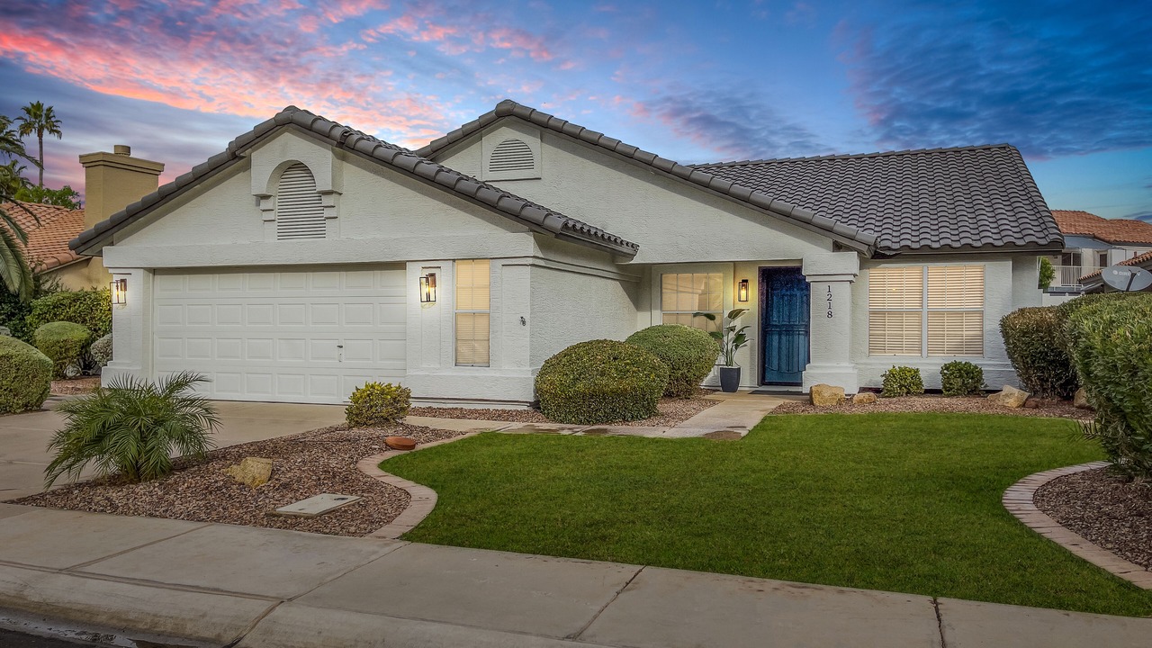 Photo of Outdoor in Val Vista Lakes
