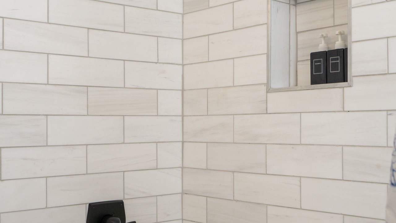 Photo of Bathroom in Cherry Street