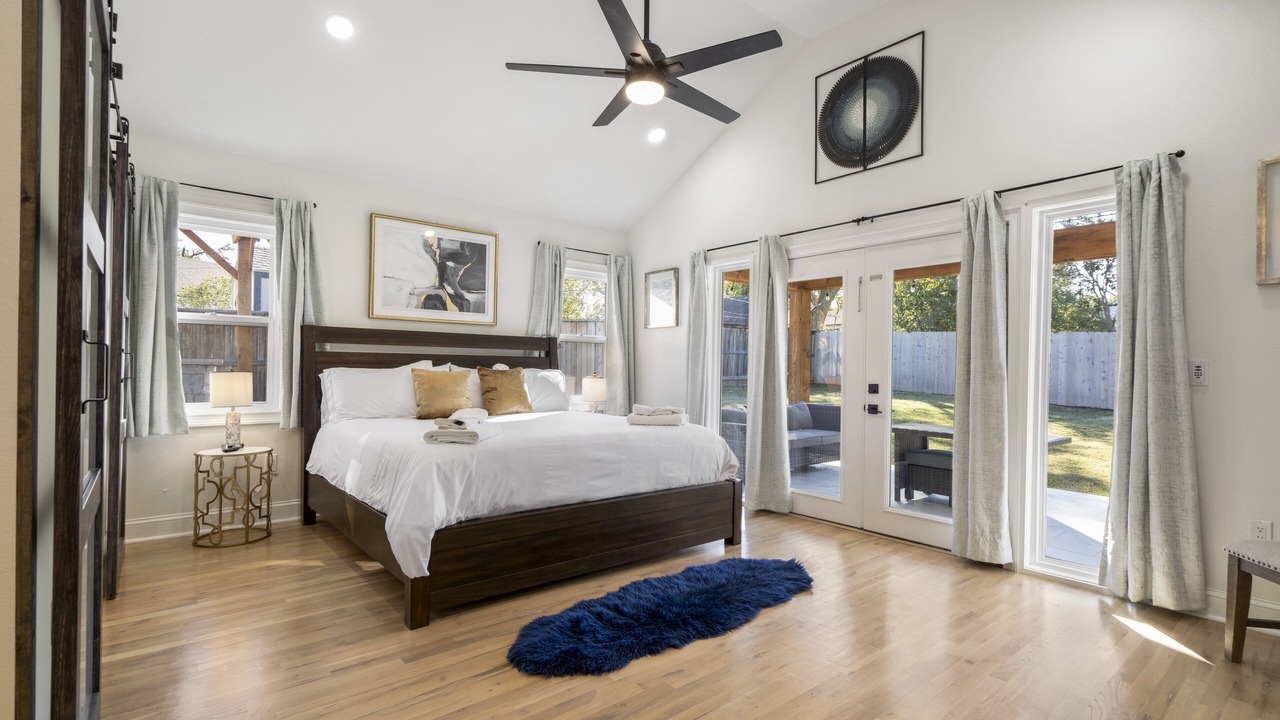 Photo of Bedroom in Cherry Street
