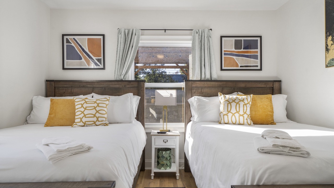 Photo of Bedroom in Cherry Street