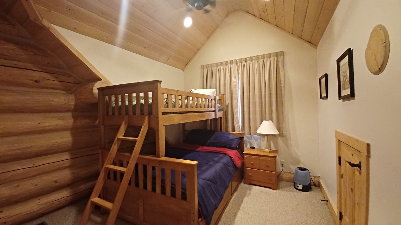Photo of Bedroom in Powder Mountain