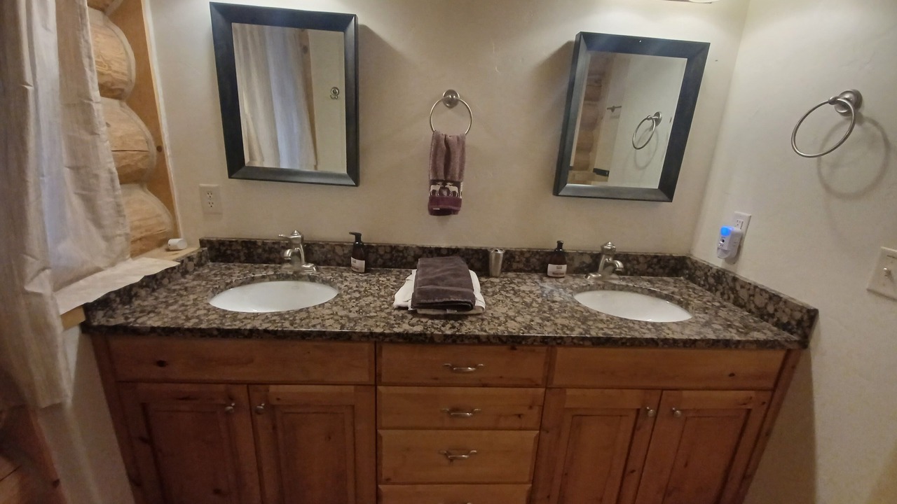 Photo of Bathroom in Powder Mountain